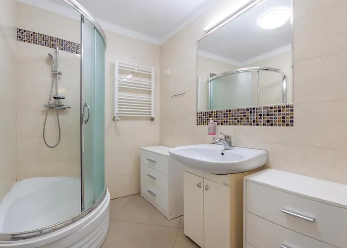 Mare Promenada, Sun & Snow *