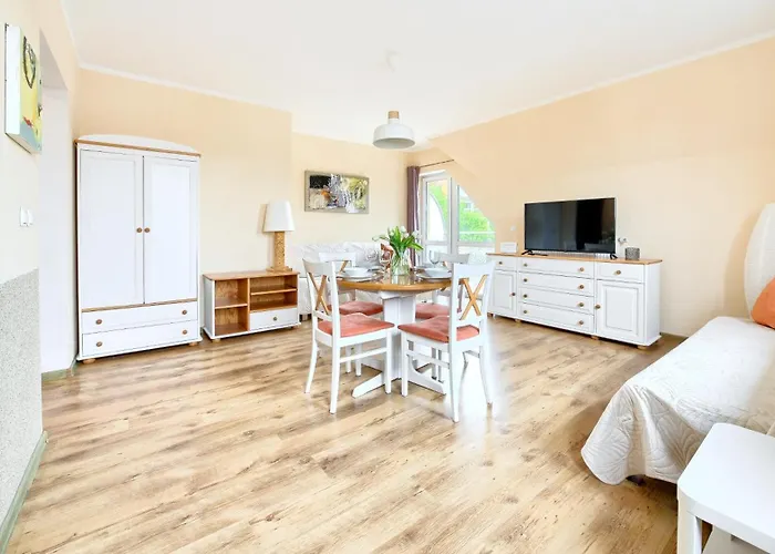 Mare Promenada, Sun & Snow